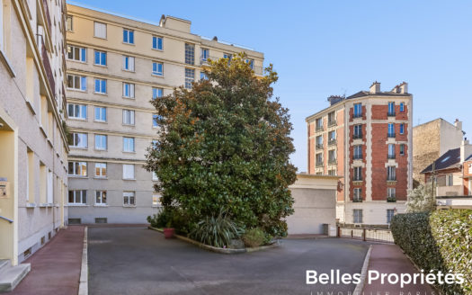 MONTREUIL, Solidarité-Carnot